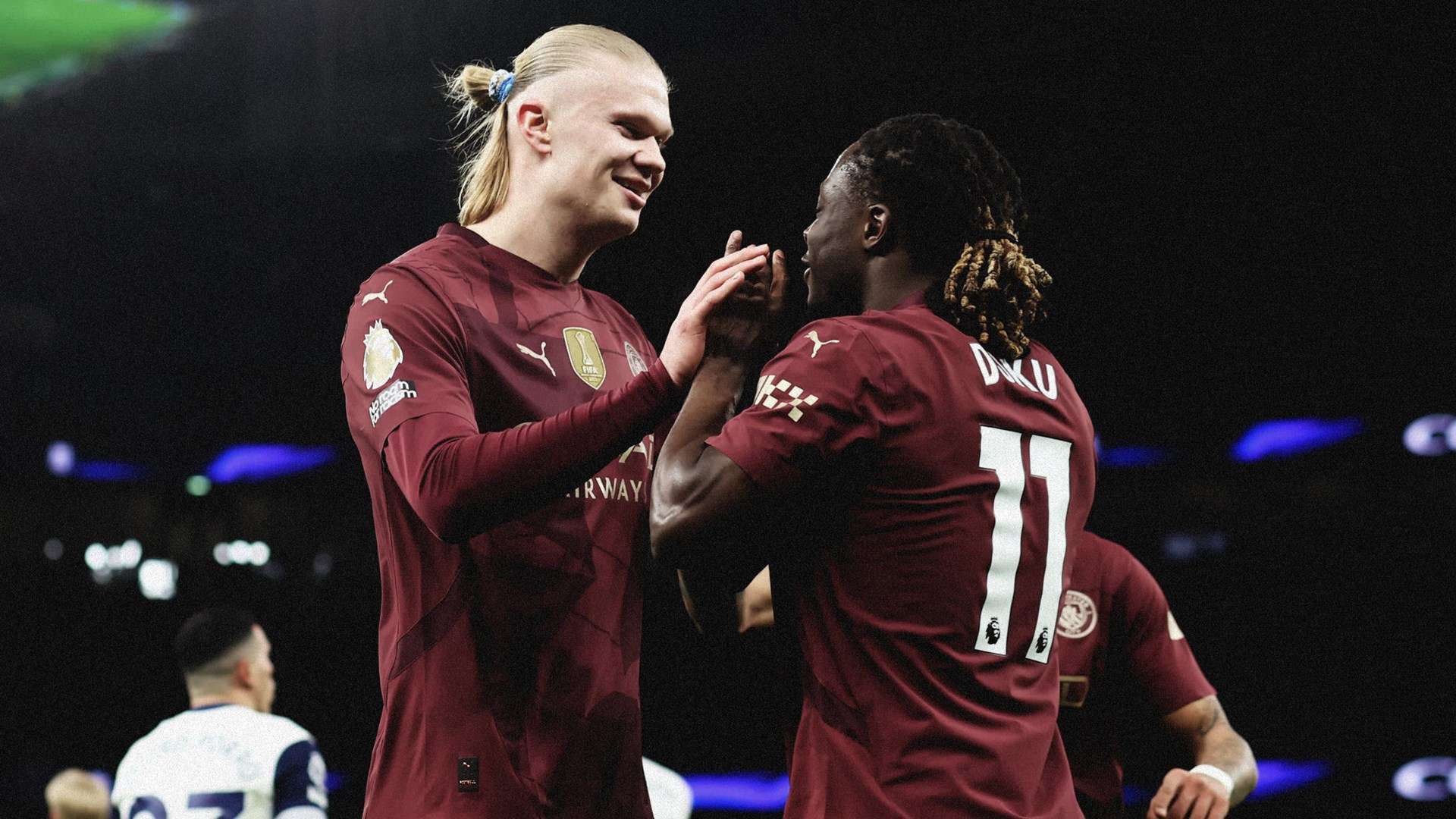 世界杯亚洲区预选赛伊朗对阵乌兹别克斯坦西亚劲旅硬碰硬