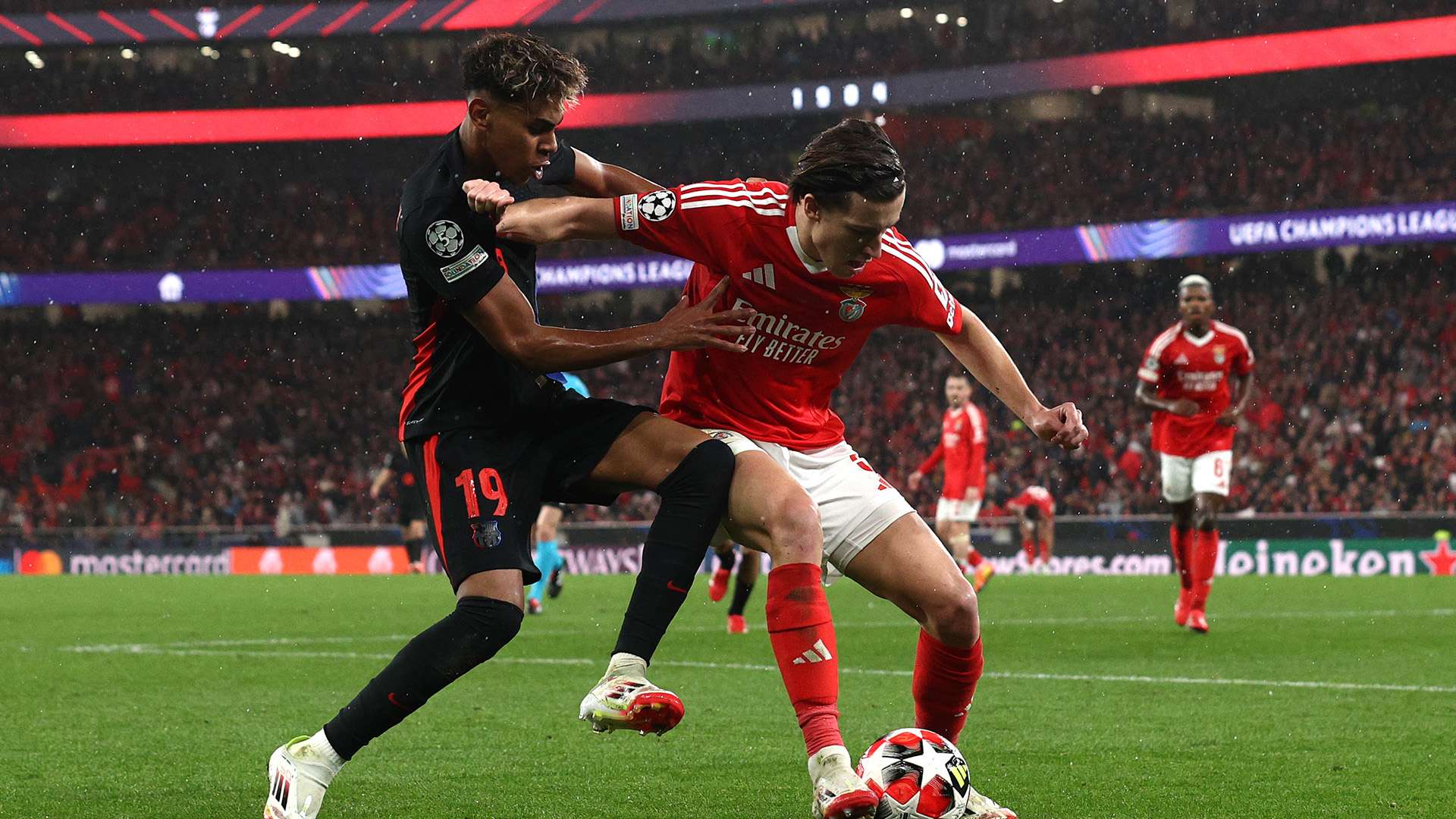 欧联杯积分榜更新：利物浦势不可挡